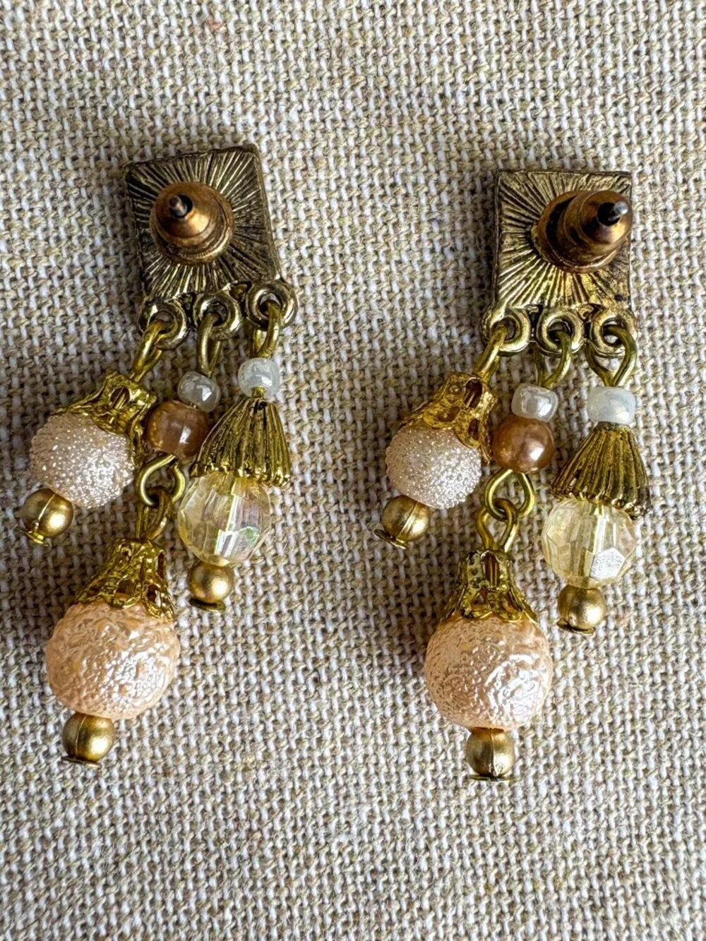 Boho Goldtone Cluster Chandelier Earrings – Blush and Champagne